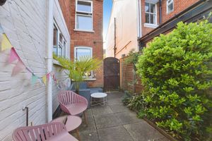 Photo 10- click for photo gallery